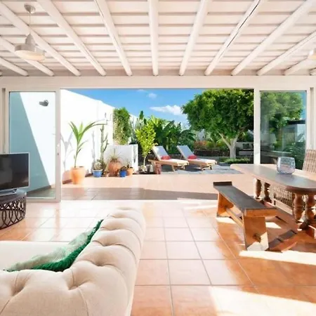 Sleeps 4